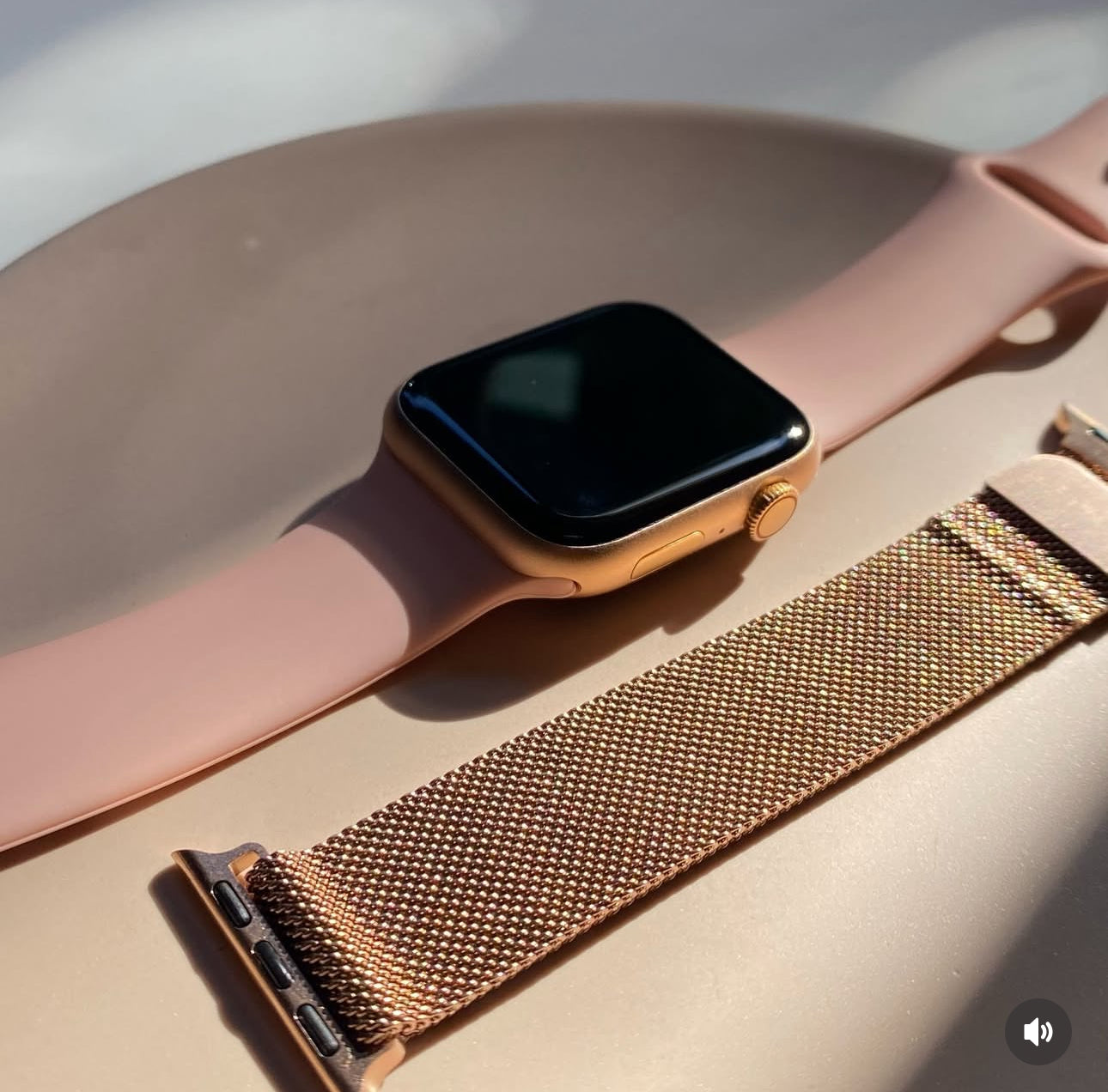 Smartwatch Classic Premium con 50 % de descuento solo hoy + Regalos
